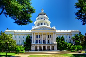 CA online poker bill passes, but outlook tentative