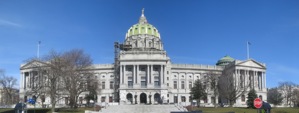 More PA Senators seek legal online poker